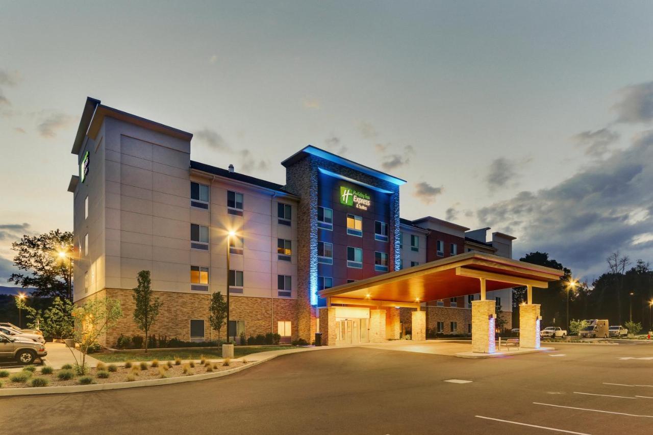 Holiday Inn Express & Suites - Saugerties - Hudson Valley By Ihg Exterior photo